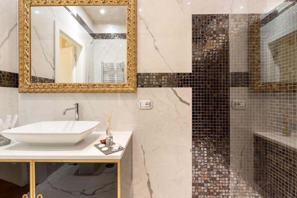 Piazza Venezia Luxury Suite Rzym Zewnętrze zdjęcie