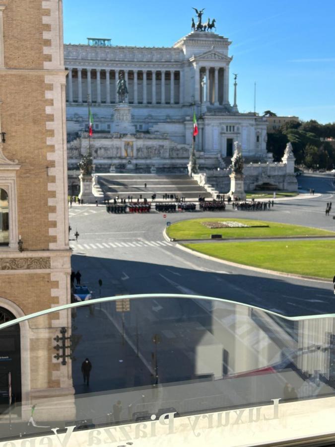 Piazza Venezia Luxury Suite Rzym Zewnętrze zdjęcie