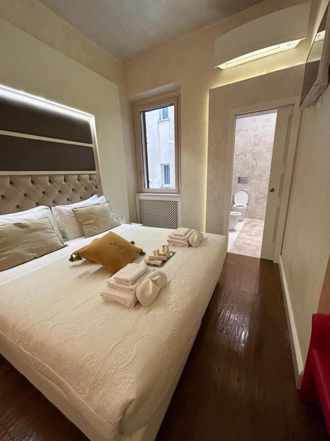 Piazza Venezia Luxury Suite Rzym Zewnętrze zdjęcie