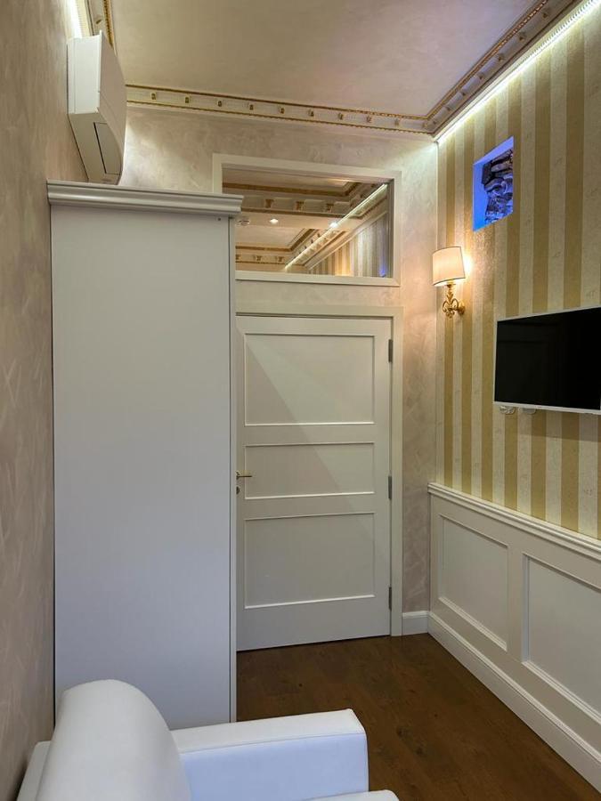 Piazza Venezia Luxury Suite Rzym Zewnętrze zdjęcie