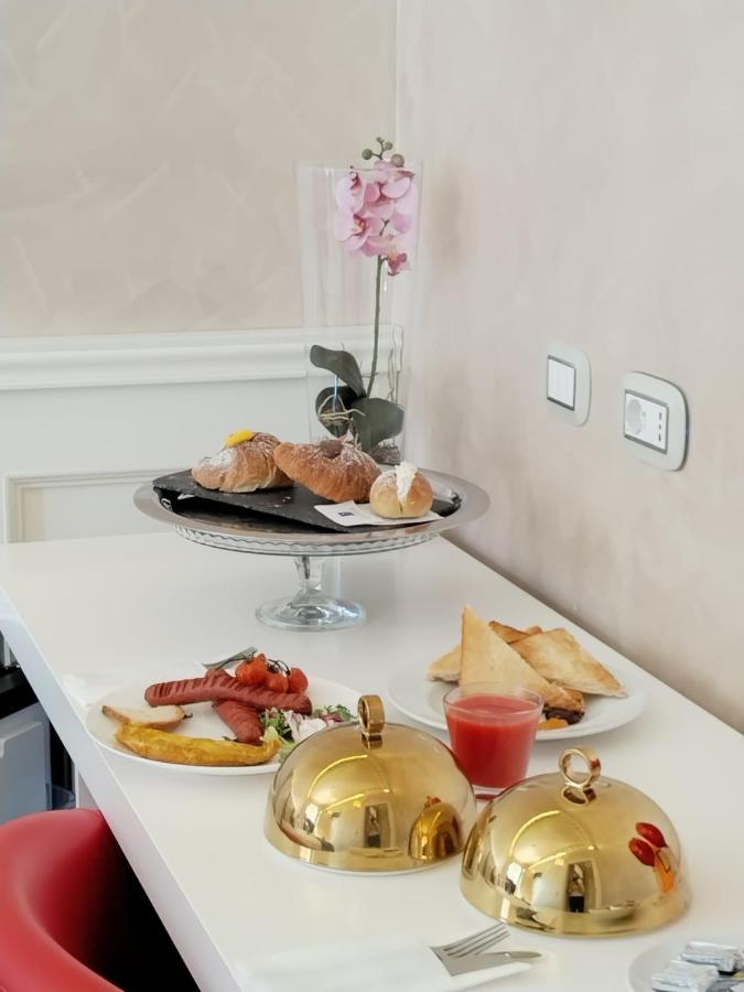 Piazza Venezia Luxury Suite Rzym Zewnętrze zdjęcie