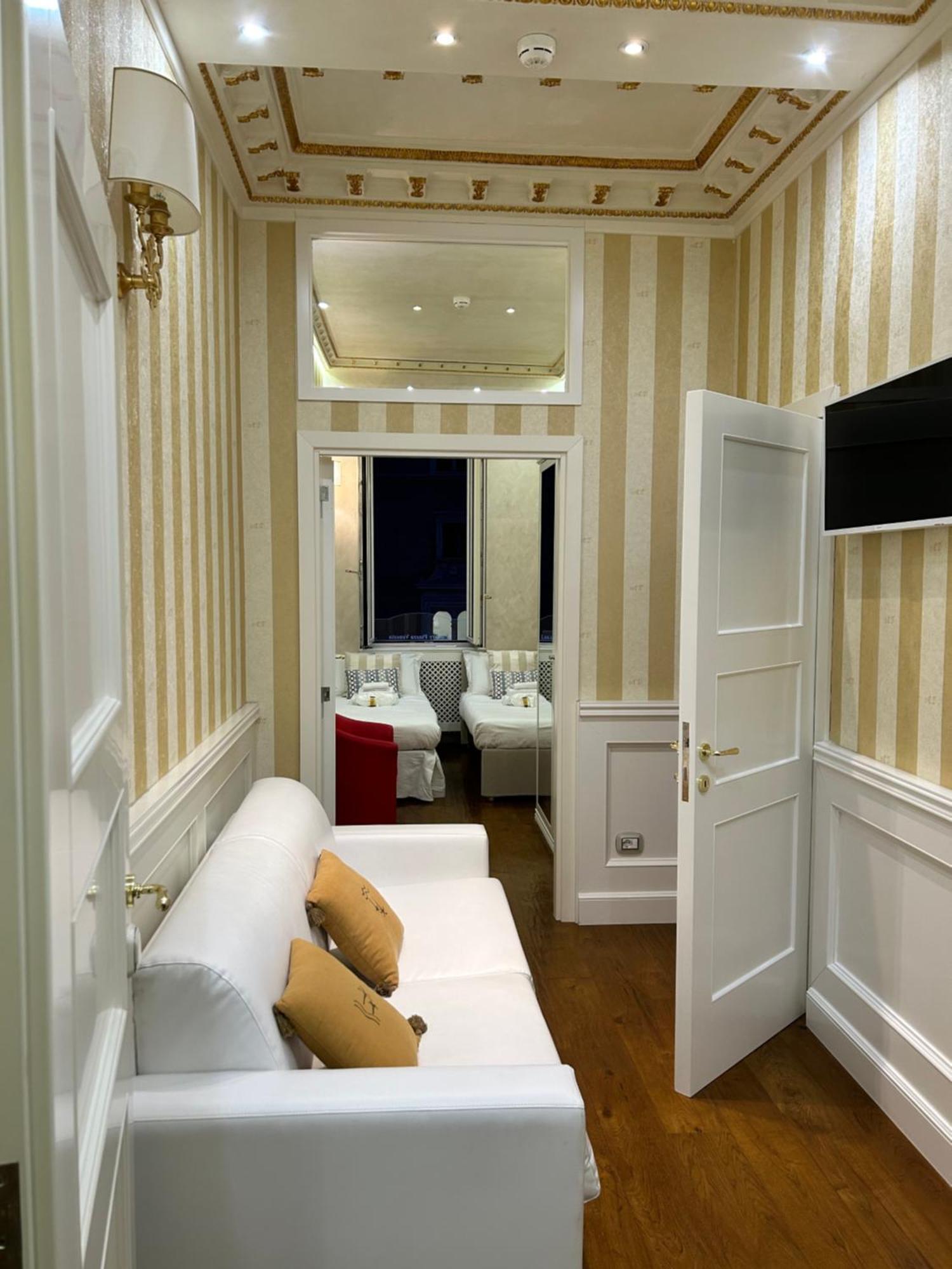Piazza Venezia Luxury Suite Rzym Zewnętrze zdjęcie