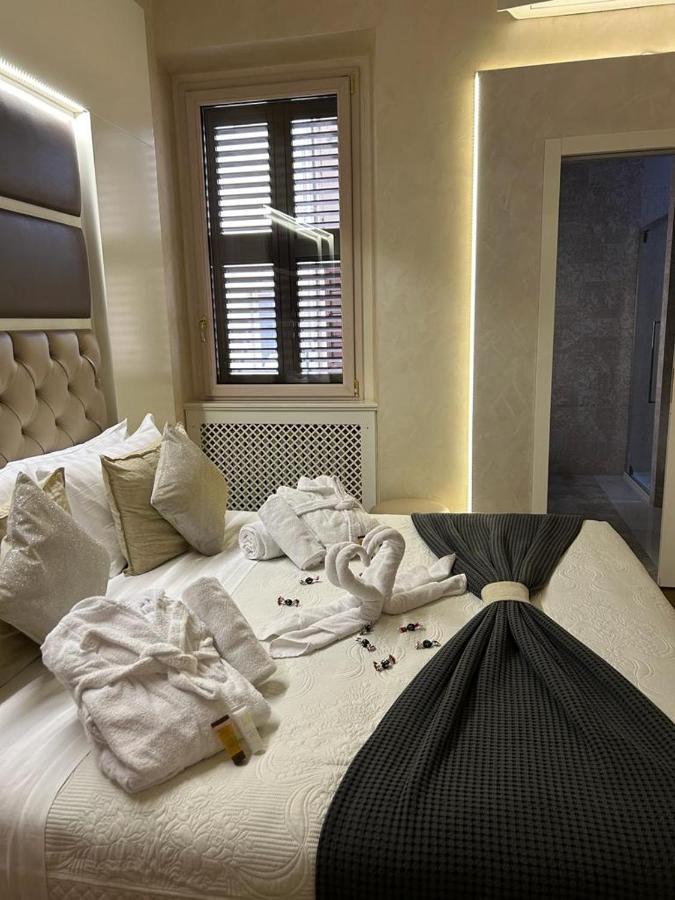 Piazza Venezia Luxury Suite Rzym Zewnętrze zdjęcie