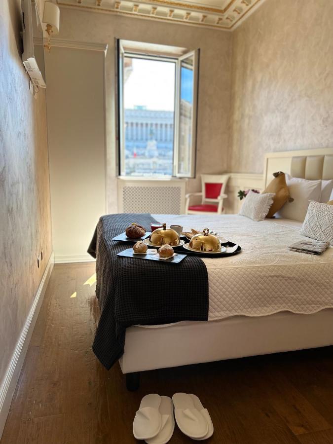 Piazza Venezia Luxury Suite Rzym Zewnętrze zdjęcie