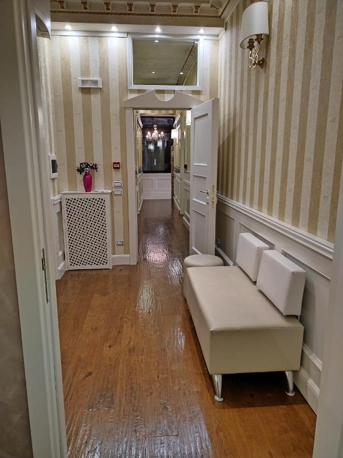 Piazza Venezia Luxury Suite Rzym Zewnętrze zdjęcie