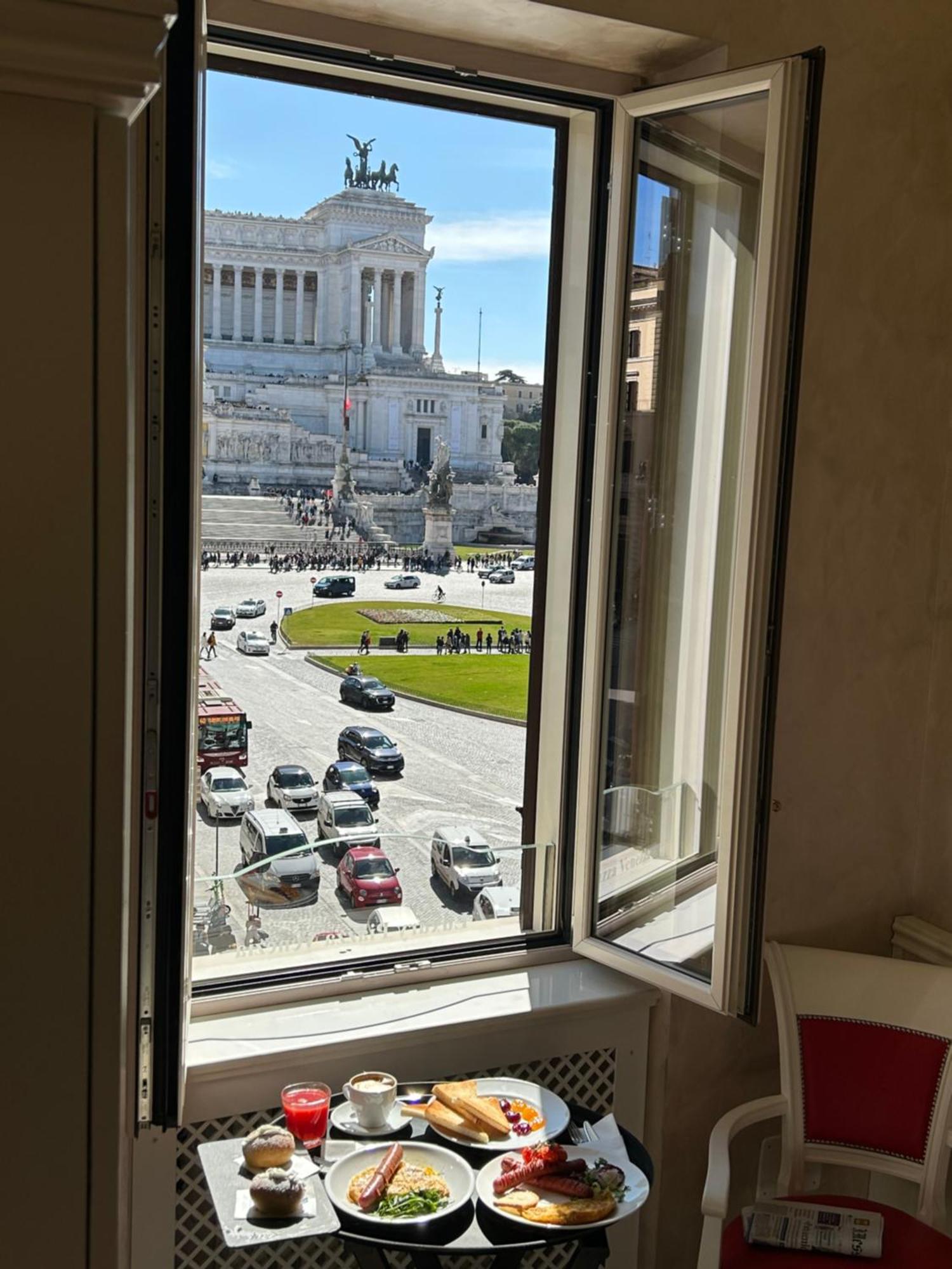Piazza Venezia Luxury Suite Rzym Zewnętrze zdjęcie